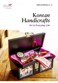 Korean Handicrafts: Arts in Everyday Life